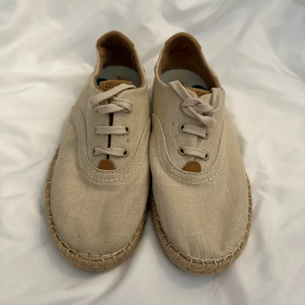 EUC OluKai Kaula Pa‘a Lī Lace Up Espadrille